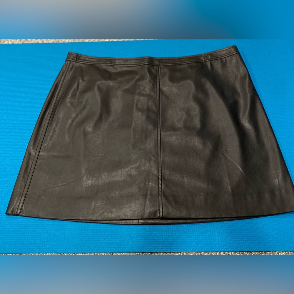 SALE J Crew Classic Black Faux Leather Skirt